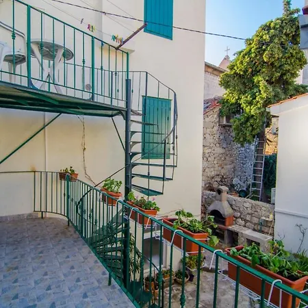 Angie Old Town With Jacuzzi * Split