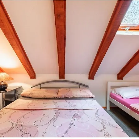 Angie Old Town With Jacuzzi Split