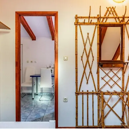 Angie Old Town With Jacuzzi *