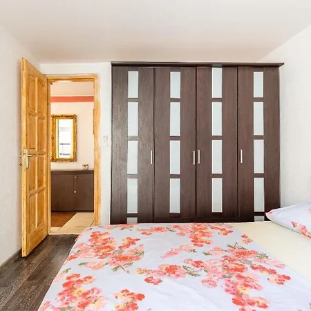 Villa Angie Old Town With Jacuzzi Split