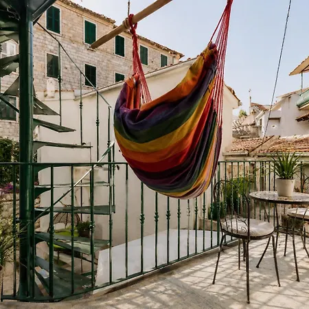 Villa Angie Old Town With Jacuzzi *