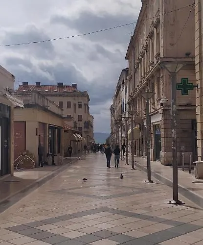 Angie Old Town With Jacuzzi Вилла Сплит