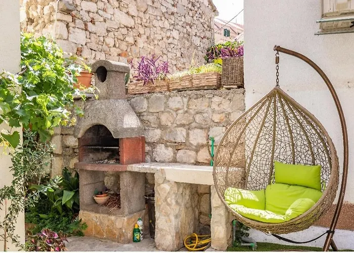 Angie Old Town With Jacuzzi * Сплит