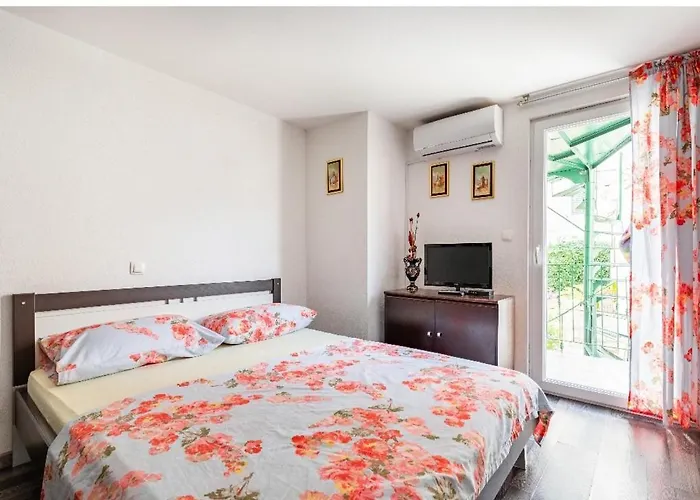 Angie Old Town With Jacuzzi * Сплит