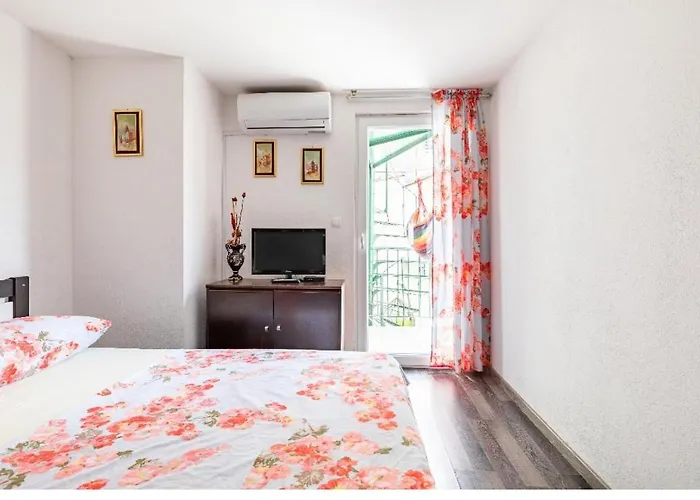 Angie Old Town With Jacuzzi