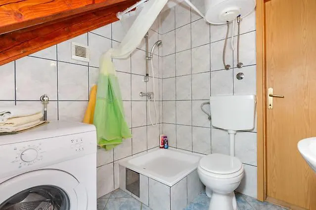 Angie Old Town With Jacuzzi Сплит