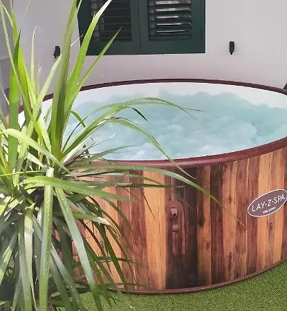 Angie Old Town With Jacuzzi فيلة *